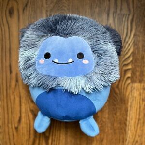 Dani the Blue Big foot Yeti Squishmallow 11”